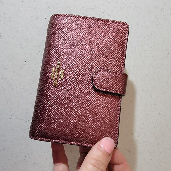 COACH Medium Corner Zip Wallet Cross Grain Leather Metallic Pink/Purple/Blush - Picture 2 of 16